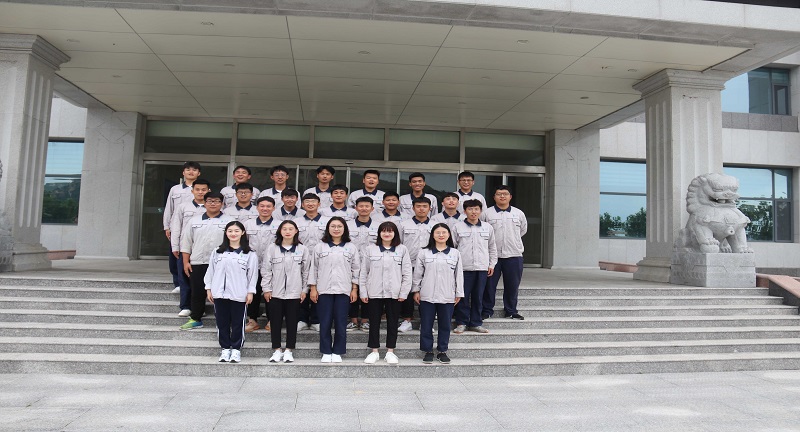 1595923691622514.jpg 項目動態-公司組織代培生特訓營畢業典禮 (1).jpg