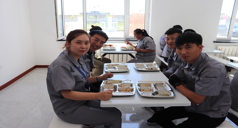 1597997814557165.jpg 【木蘭龍能】建立長效機制,堅決制止浪費行為——木蘭縣龍能資源再生利用有限公司開展“文明餐桌,光盤行動”啟動儀式 (2).jpg