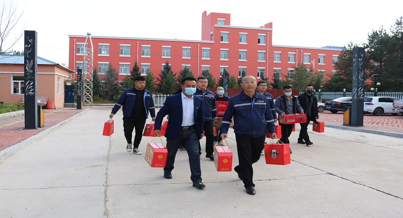 1602492321155406.jpg 富華錦河-- 國企擔當 讓愛繼續傳統佳節 溫暖問候 (1).JPG