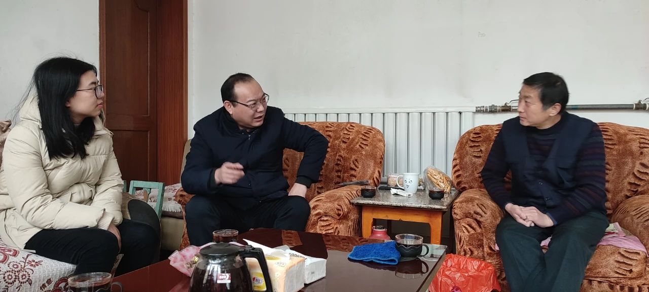 1714096376132148.jpg 76a8de9d5097049b3b350b619b8ab7af.jpg