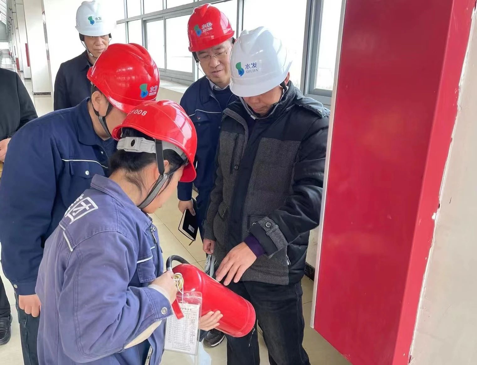 1718935697156569.jpg b49e2aad7ced9ac6a9530601c2294280.jpg