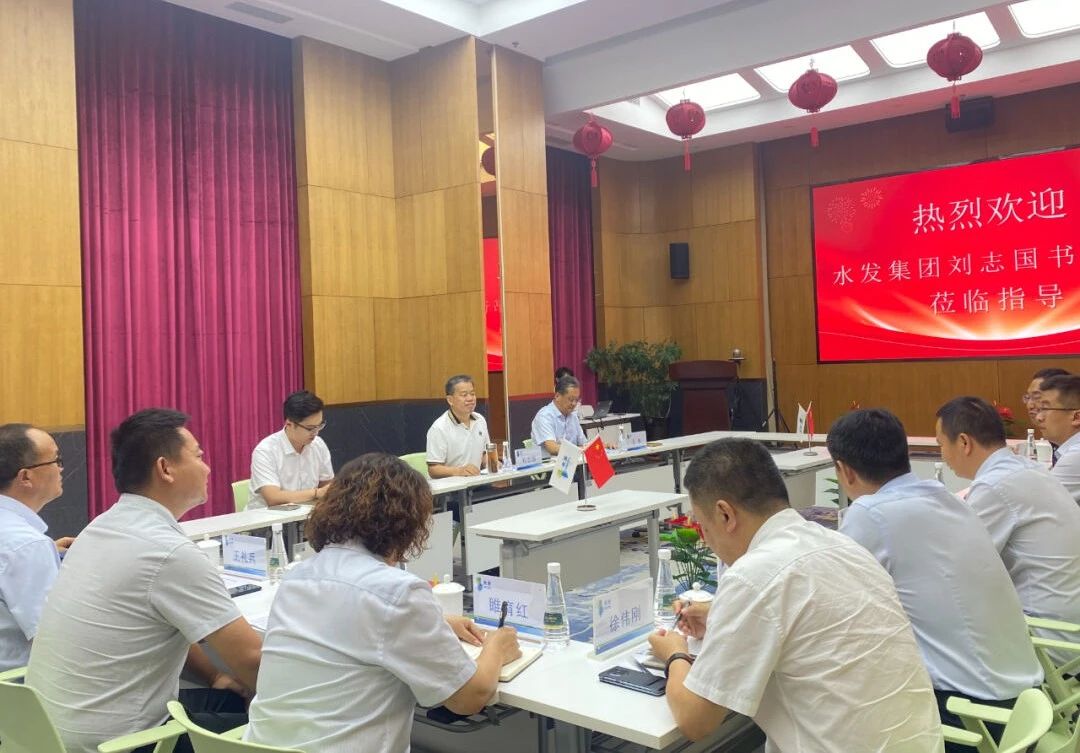 1720488414130879.jpg b194ed9c4adc0598a79234853c67fa8d.jpg