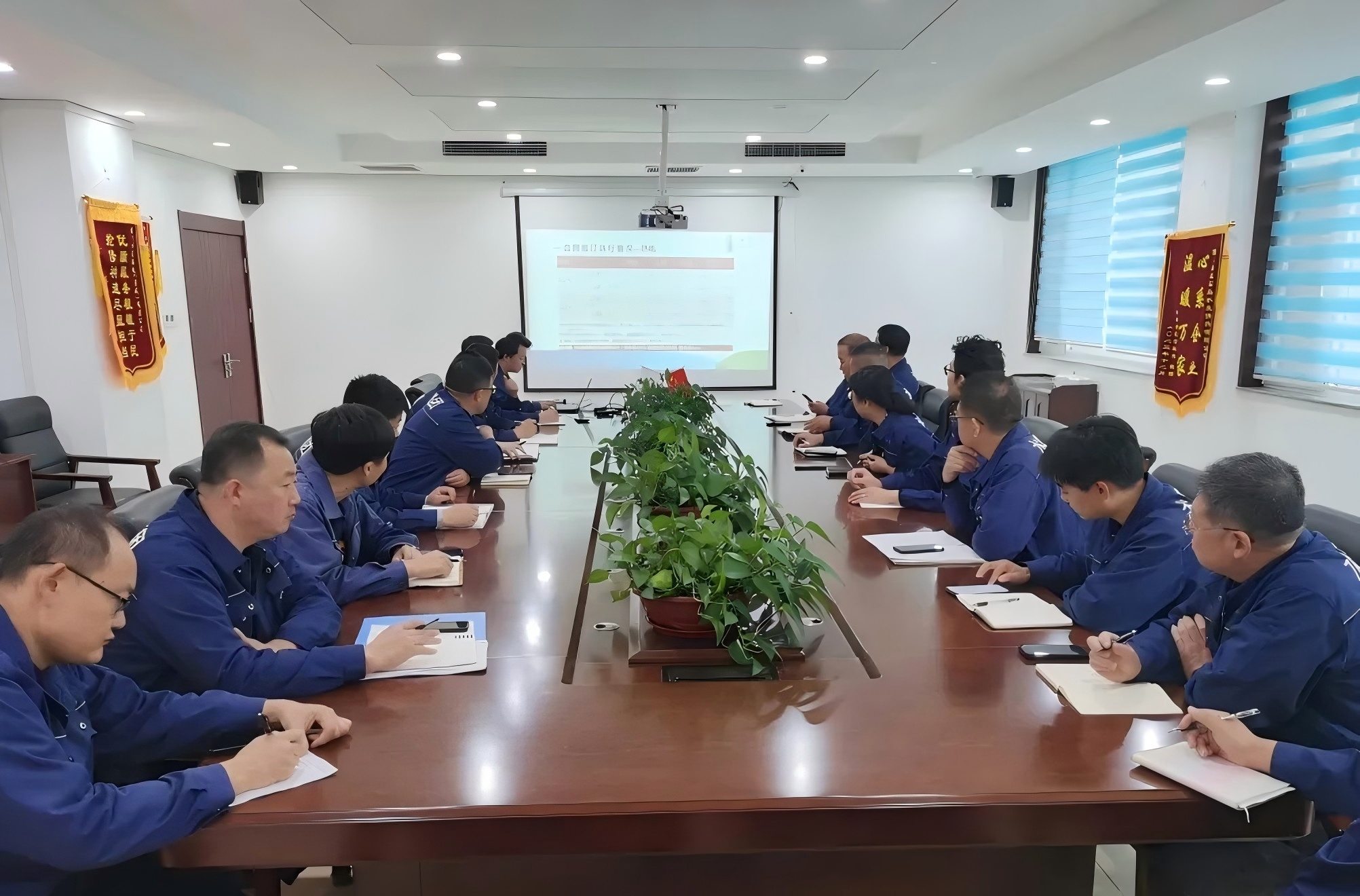 1733710213478138.jpg 640.jpg