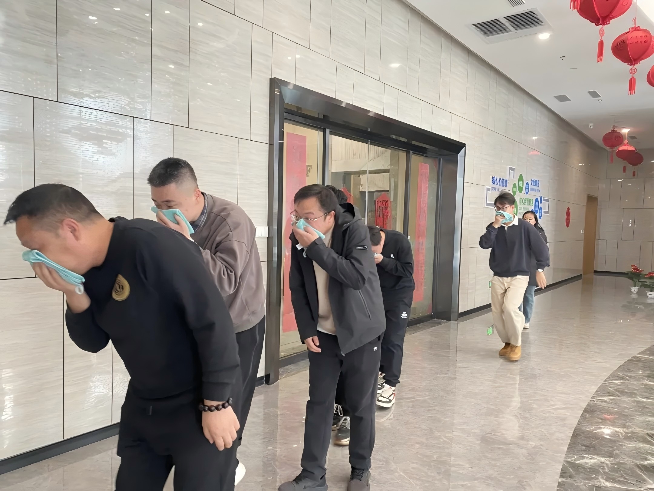 1733713675226156.jpg 2.jpg